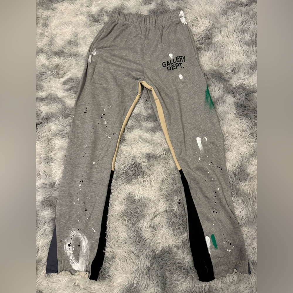 Gallery Dept Painted Flare Sweatpants Gray Size Medium or Large
